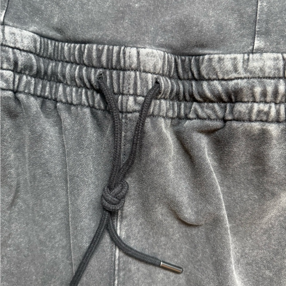 SOLD-NWOT-FREE PEOPLE-FREE MOVEMENT charcoal black/gray Jumpsuit - Picture 5 of 7